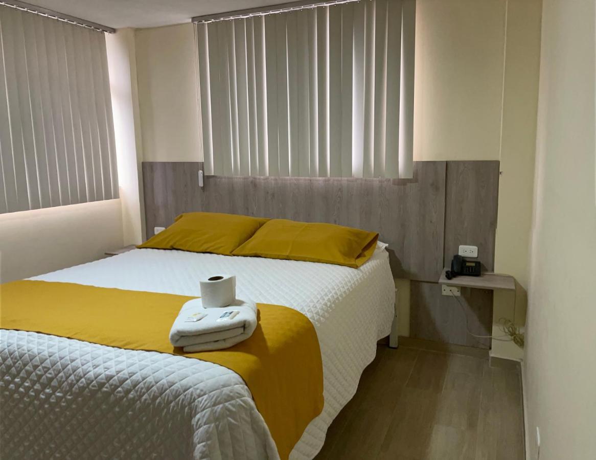 Terraza Dreams Hotel กีโต ภายนอก รูปภาพ