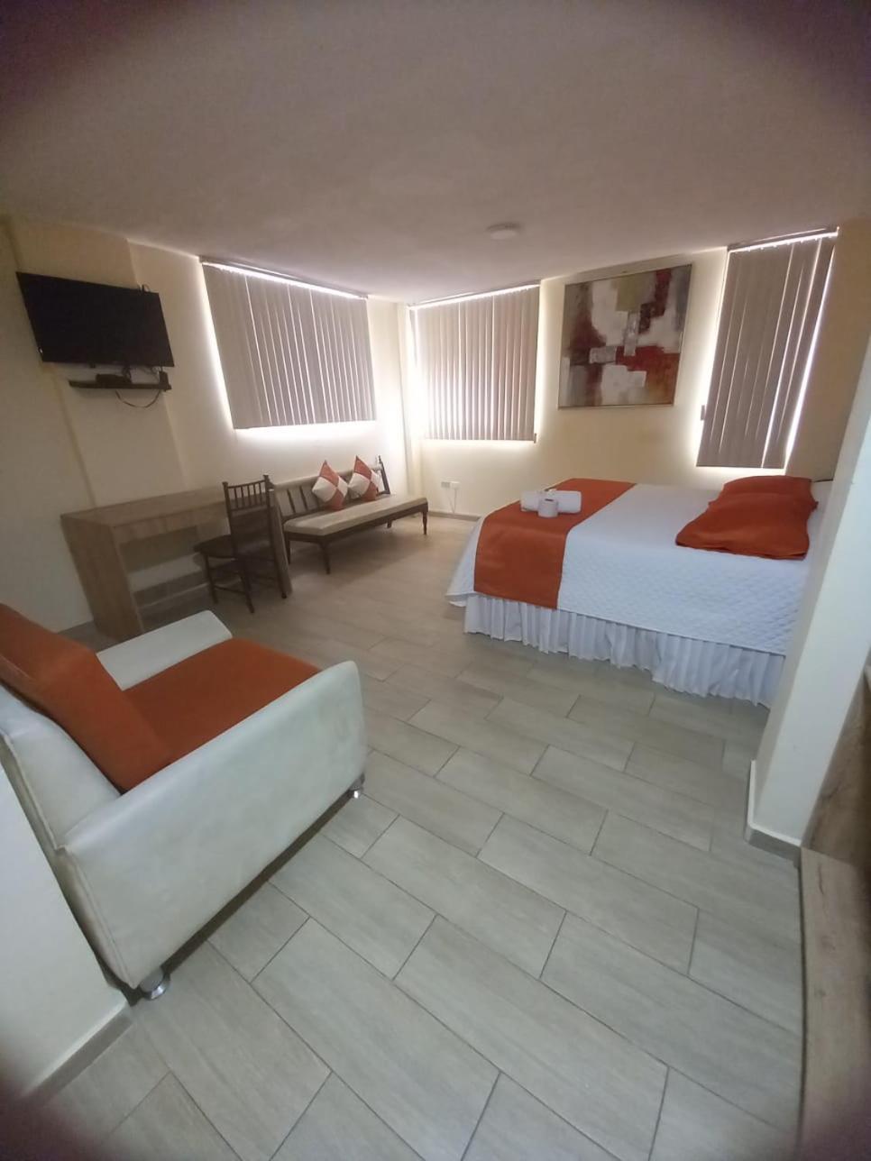 Terraza Dreams Hotel กีโต ภายนอก รูปภาพ