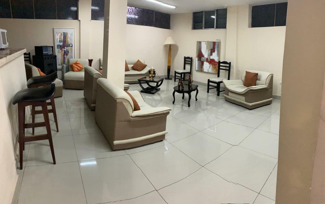 Terraza Dreams Hotel กีโต ภายนอก รูปภาพ